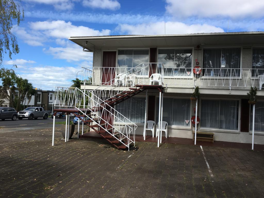 Alpers Lodge & Conference Centre Auckland Buitenkant foto